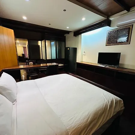 Prince Hotel Chiang Mai-3