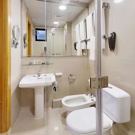 Golden Sands Hotel Apartments-3
