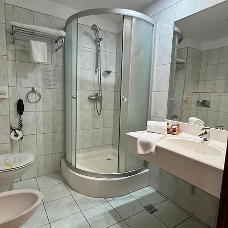 Hotel Maxim-3