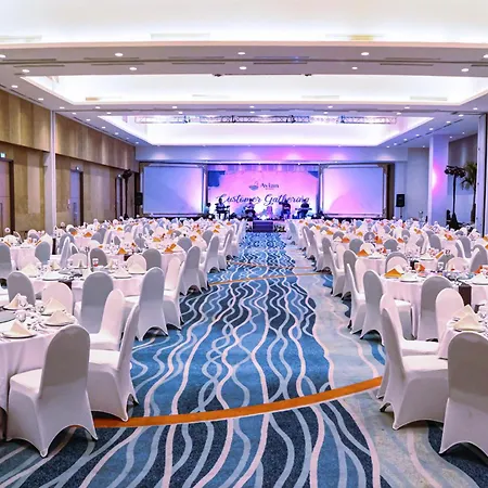Harris Hotel And Conventions Kelapa Gading Jakarta-3