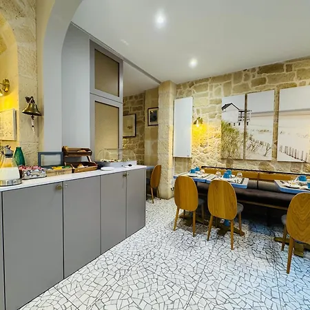 Hotel L'Amiral-3