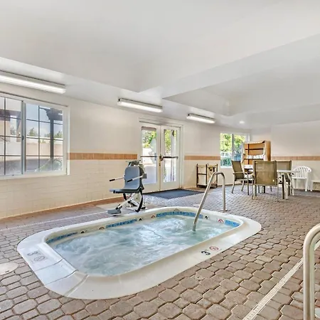 Comfort Inn & Suites Sacramento - University Area-3