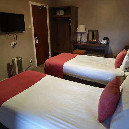 Chieftain Hotel-3