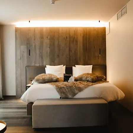 Hotel Le Sanglier Des Ardennes-2