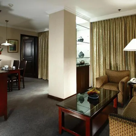 Herald Suites Solana-3
