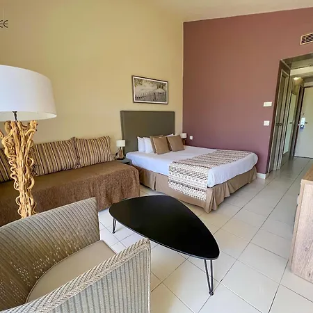 Hotel Fleur D'Epee-2