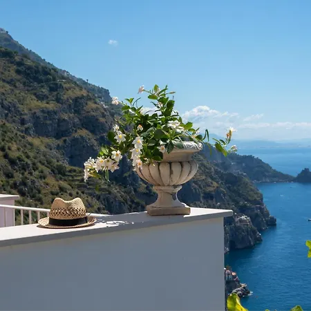 Villa Poesia - Cozy Accommodation Experience-3