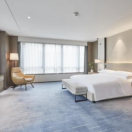 Doubletree By Hilton Shenzhen Longhua Shenzhen North Railway Station-3