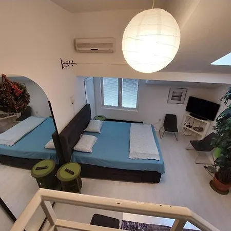 Sweet Apartments Or Rooms-2