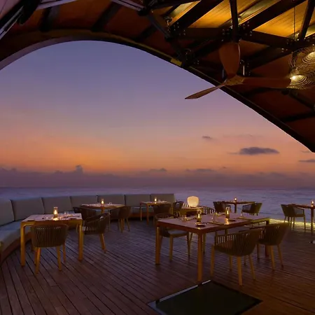 The Westin Maldives Miriandhoo Resort-2
