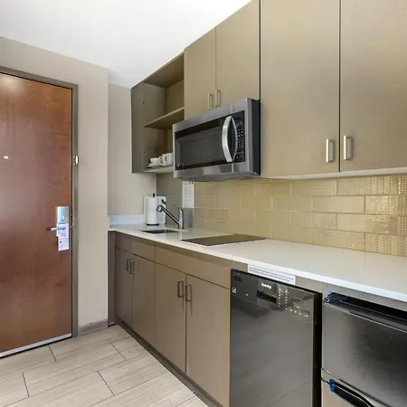 Best Western Plus Executive Residency Phoenix North Happy Valley-2