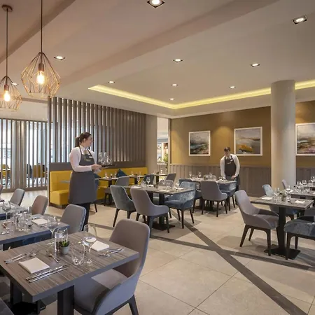 Maldron Hotel Glasgow City-3