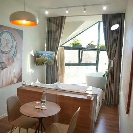 Retreat Apartments-2