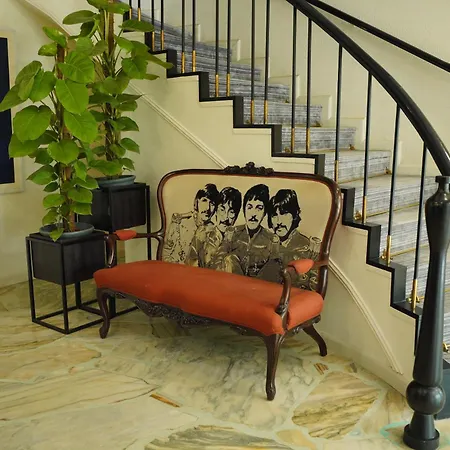 Ambiance Boutique Art Hotel Karachi-3
