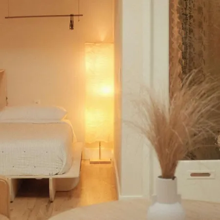 Hotel No-Vacancy-2
