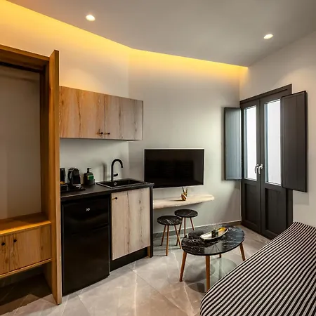 Kudos Suites Firostefani-2