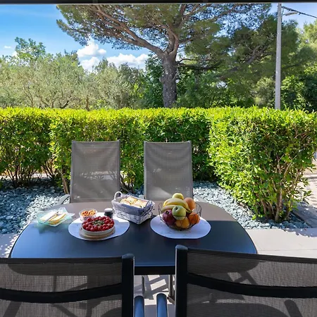 Sea & Stone Apartment No 1 In Starigrad-3