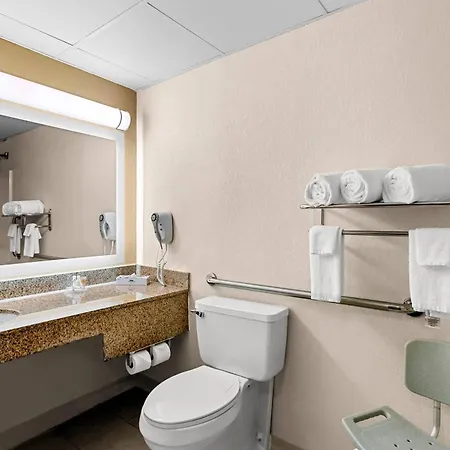 Quality Inn Jessup - Columbia South Near Fort Meade-3