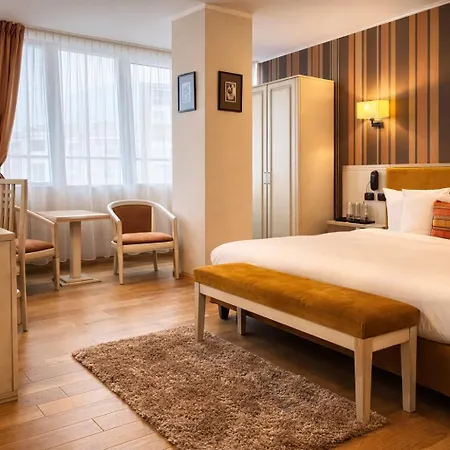 Hotel Paradis-2