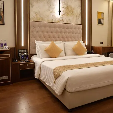 Hotel Saj Luciya-3