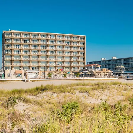 Reges Oceanfront Resort-2