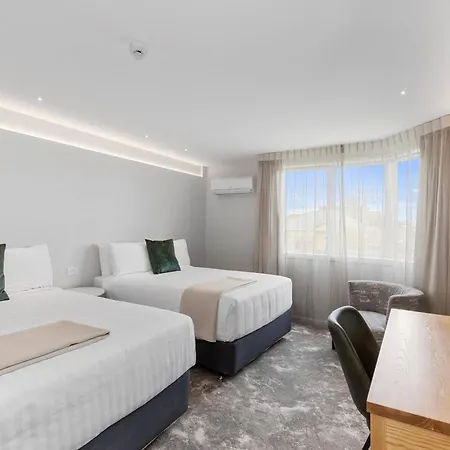 Hotel Elms Christchurch, An Ascend Collection Hotel-3