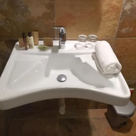 Hotel Cascade Resort & Spa-2