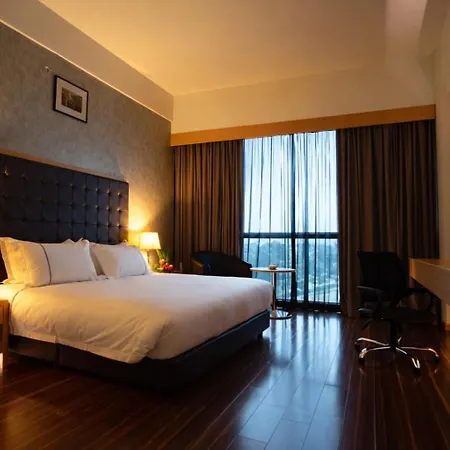 Symphony Suites Hotel-2
