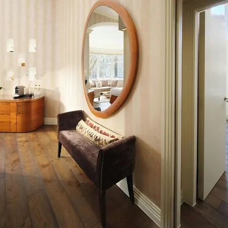 Hotel Xenia, Autograph Collection-3