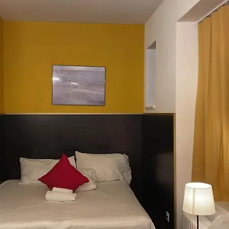 Inside Five Hotel-2