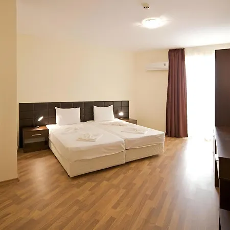 Hotel Golden Ina-3