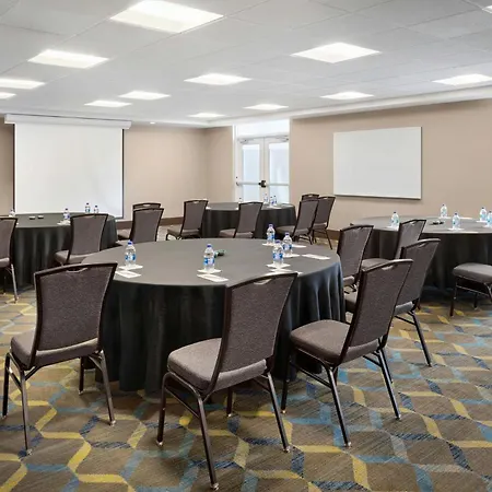 Fairfield Inn & Suites By Marriott Charlotte Airport-2