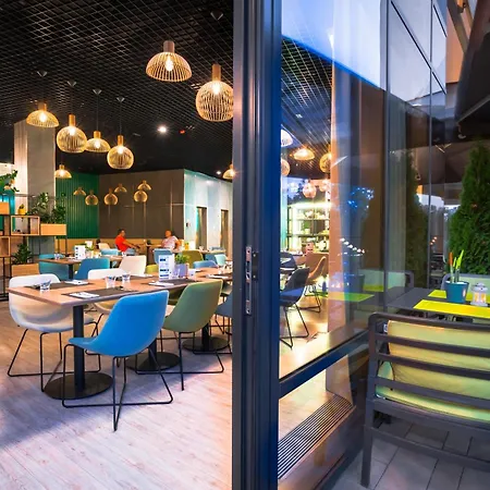 Hampton By Hilton Lublin-3