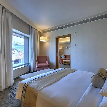 Hyatt Place Hyderabad Banjara Hills-3
