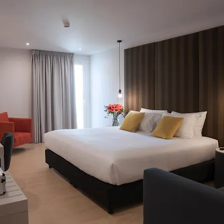 Athenaeum Smart Hotel-2