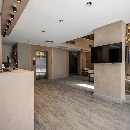 Reo Hotel-2