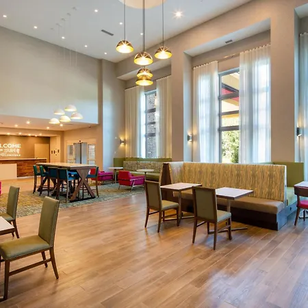 Hampton Inn & Suites Edmonton St. Albert, Ab-3