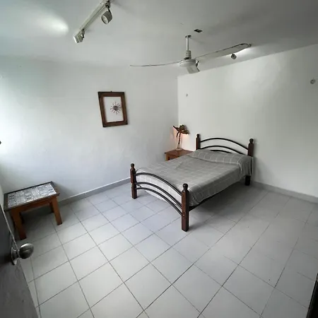 Mi Refugio Dive House-3