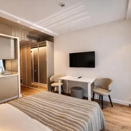 Sunshine Apartments In Alliance Palace Batumi-2