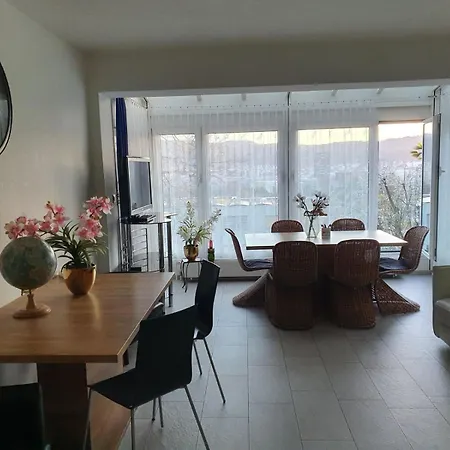 Viktoria Budget Hostel-3