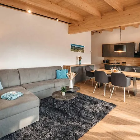Zillerheart - Apartment With Balcony & Mountain View-3