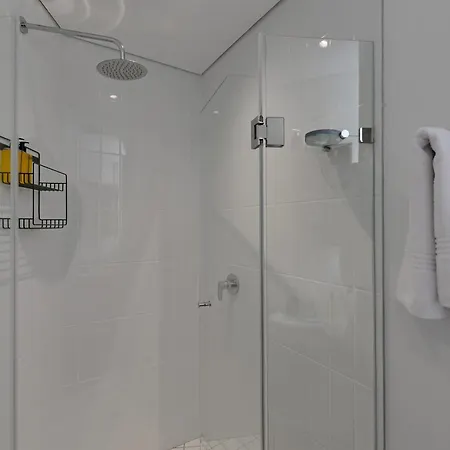 Six On N - Fluent Serviced Apartments-2