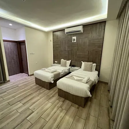 Sky Hotel-3