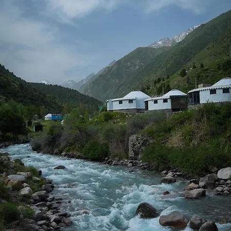 Rahmat Yurts-3