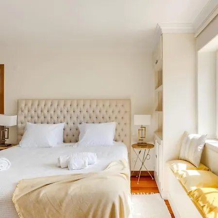 Grande Villa Com Piscina Privada | Ericeira-2