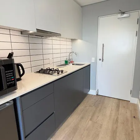 City Living Studio Apartment In Woodstock-2