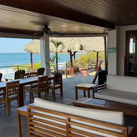 Casa La Barra Surf Resort-2
