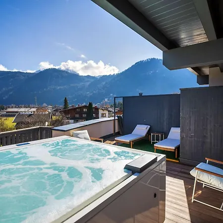 Penthouse N'3 - Balcony, Sauna & Whirlpool Access-3