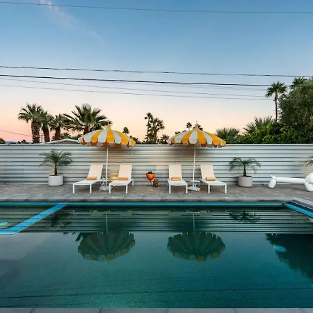 2590 N Avenida Caballeros, Palm Springs Ca 92262-2
