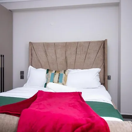 Cozy 2 Bed Kilimani Near Yaya Centre With Gym And Views-2